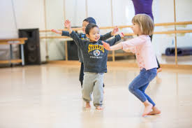 کودکان گوشه گیر